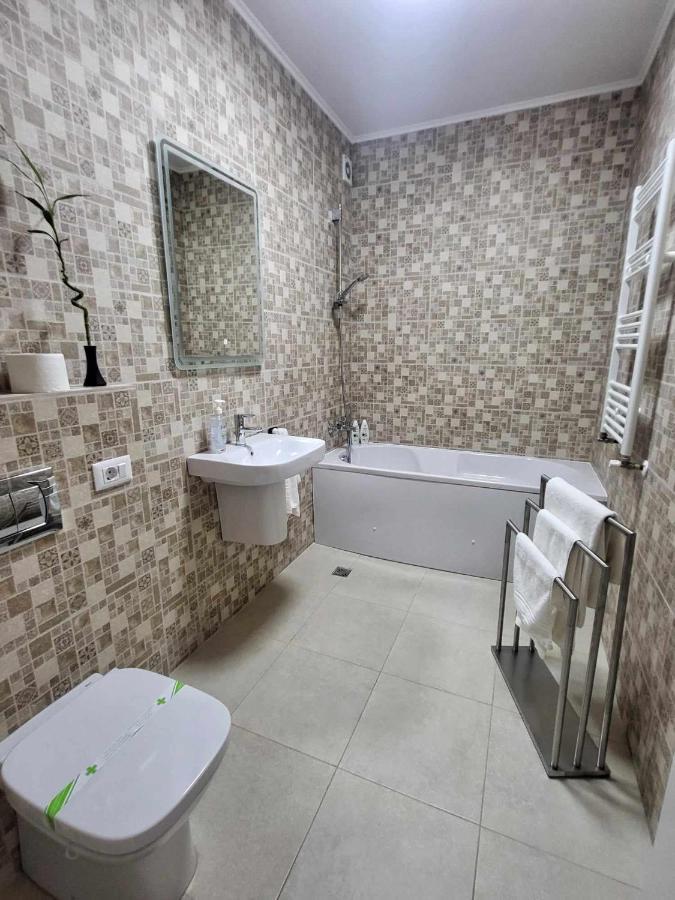 Sika Sunny Garden Apartment Арад Экстерьер фото